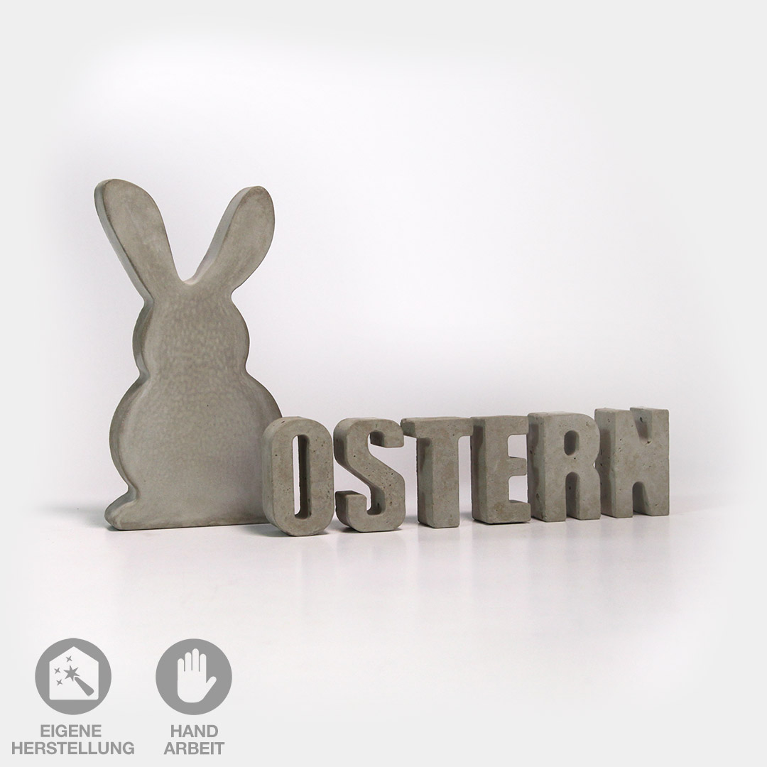 Hase aus Beton als Oster-Dekoration mit Beton-Buchstaben "OSTERN"