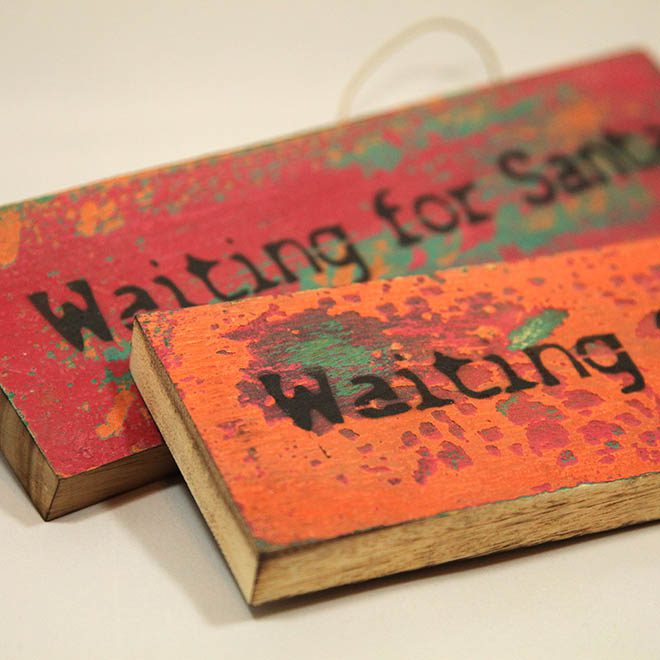 Bunte Holzschilder Waiting for Santa