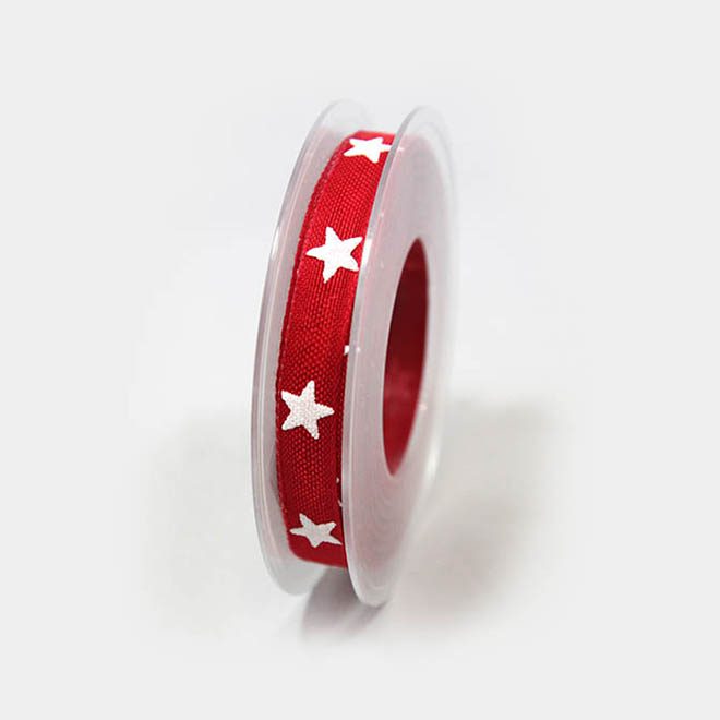rotes Geschenkband mit weißen Sternen