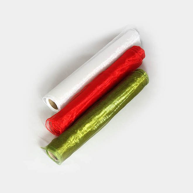 Deko-Stoff Organza-Tischläufer in weiß, rot und grün